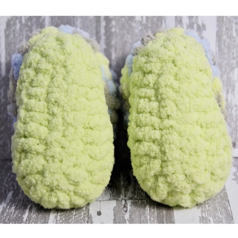 Handmade Crochet Baby Booties Green